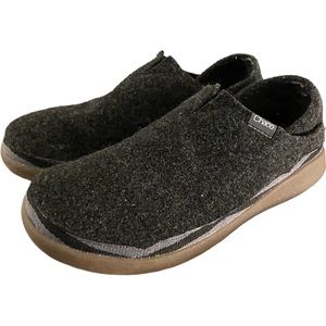 Chaco Revel Wool Slip On Slippers Moc House Shoe Black Women’s Size 8 EUC